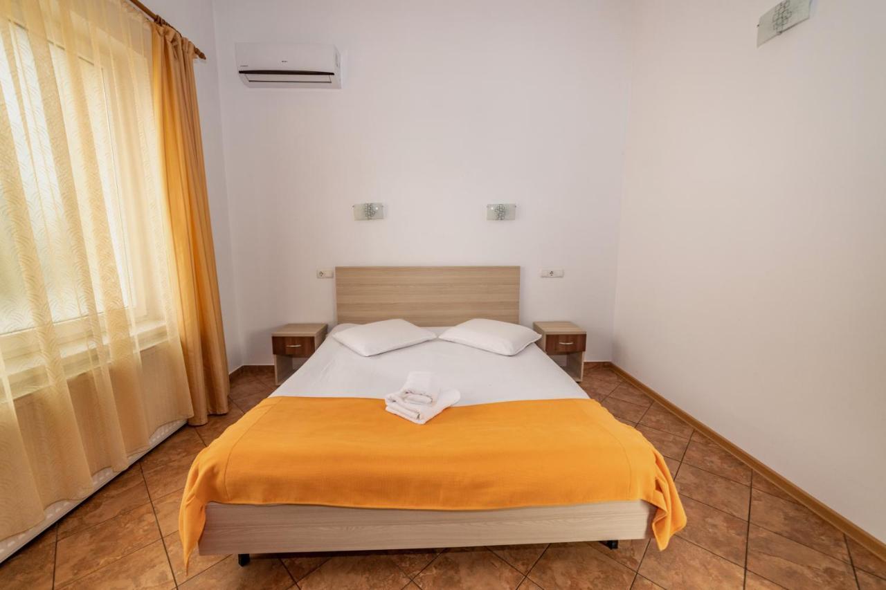 Pensiunea Zbor Cluj-Napoca Buitenkant foto