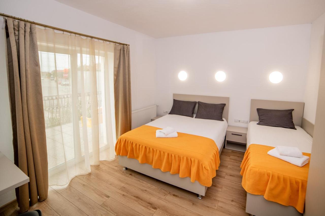 Pensiunea Zbor Cluj-Napoca Buitenkant foto
